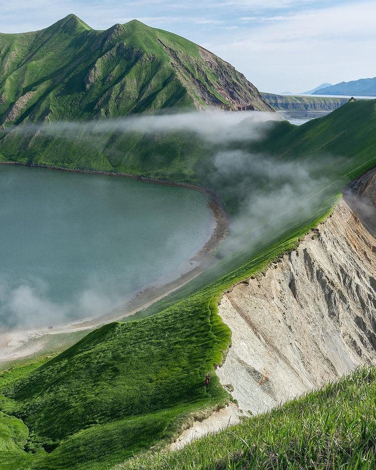 post-cmeuddbie000unb64udf5espu-0