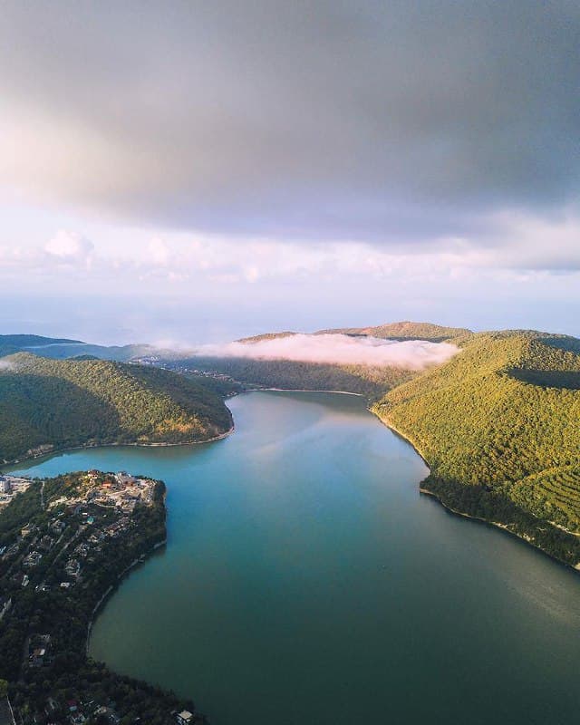 post-cmeuddani000inb64yigfarue-0