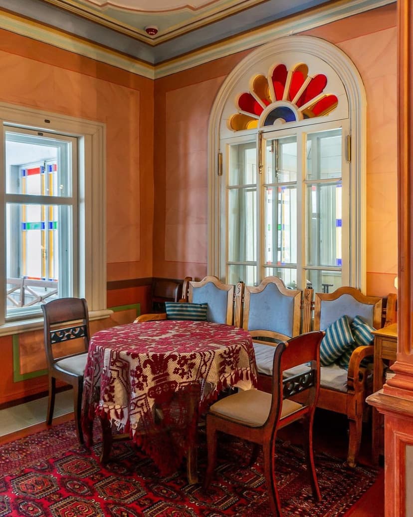 post-c6ddb4b2c72d0c9cb5b336c18-1