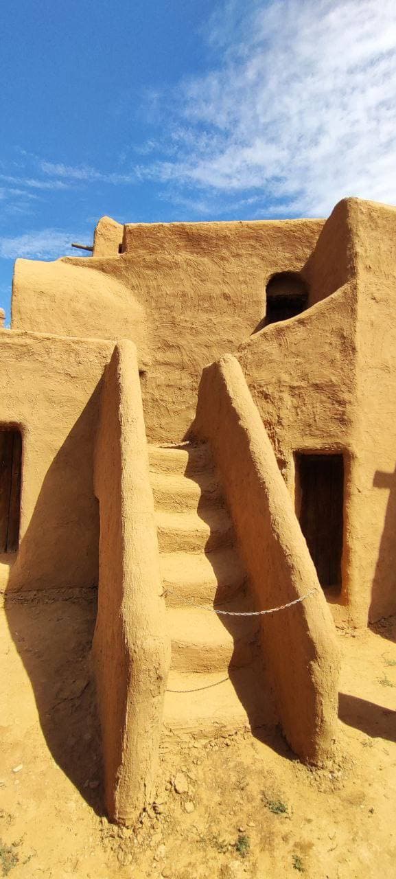 post-c2c34966c4ab7b98fd8b3c56e-4