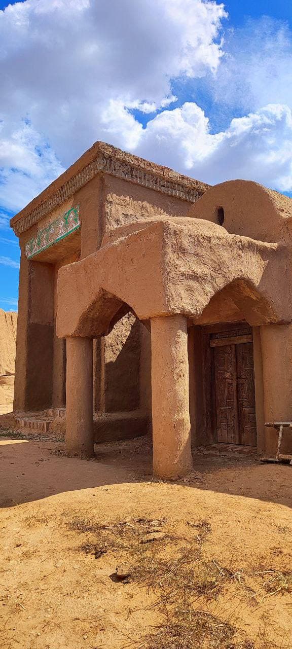 post-c2c34966c4ab7b98fd8b3c56e-3